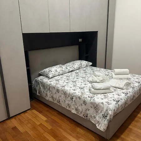 Sweet Hause * Milánó